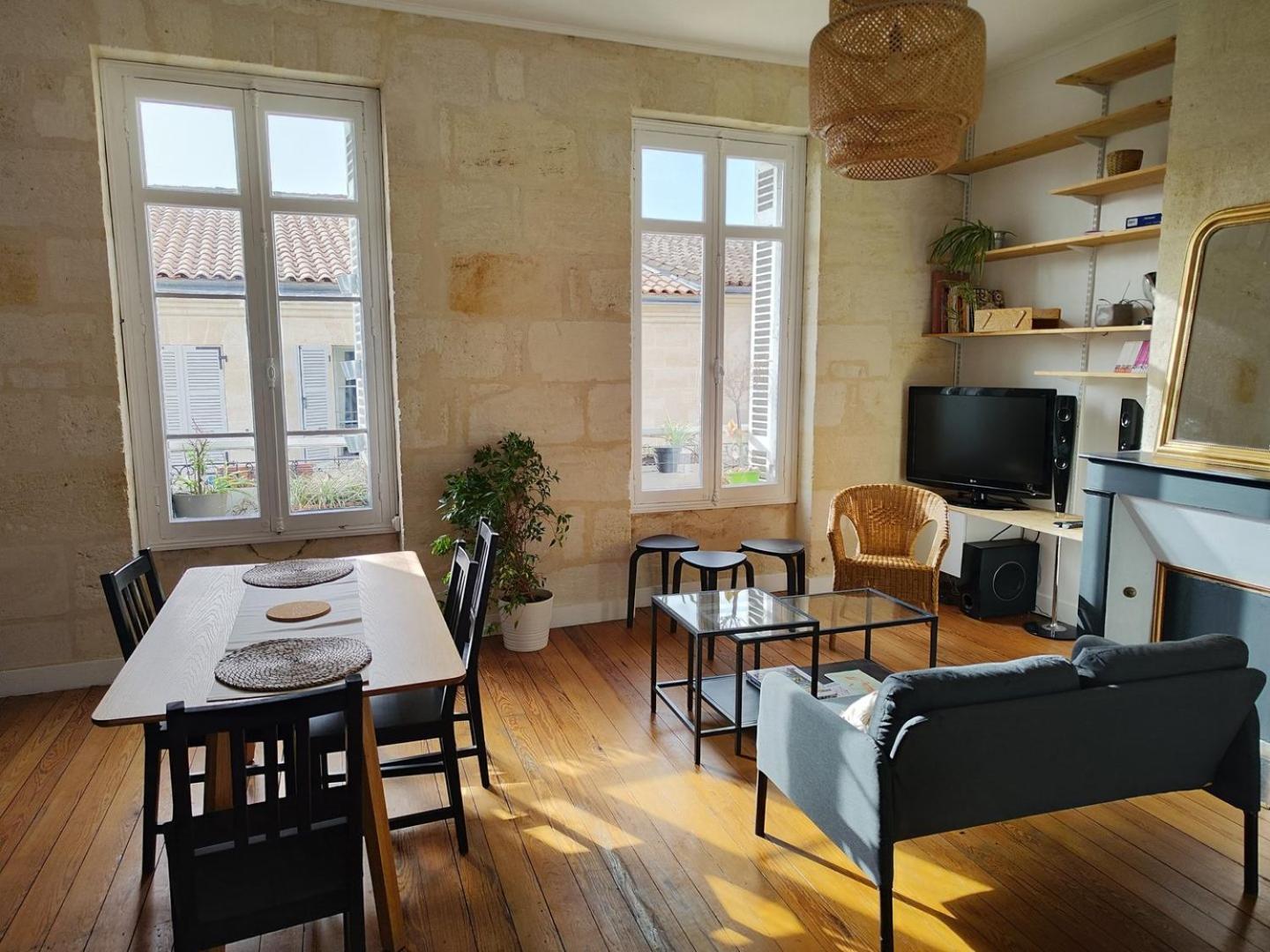 Charming Apartment Bordeaux Center Экстерьер фото